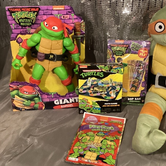 NWT Teenage Mutant Ninja Turtles Toy Gift Bundle- 9pc. - Picture 2 of 16